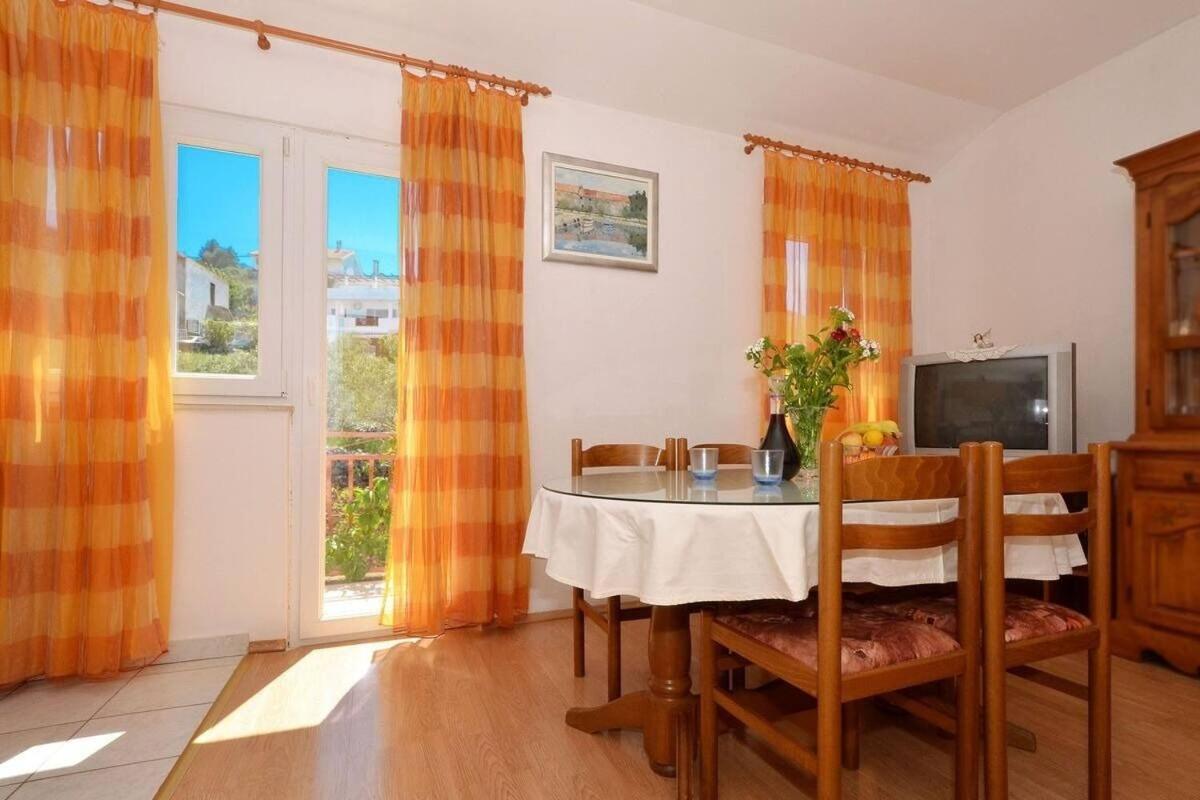 טרוגיר Apartments Sima מראה חיצוני תמונה