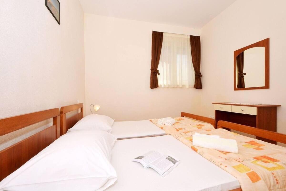 טרוגיר Apartments Sima מראה חיצוני תמונה