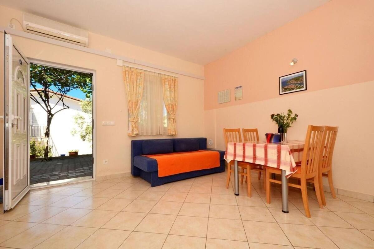 טרוגיר Apartments Sima מראה חיצוני תמונה