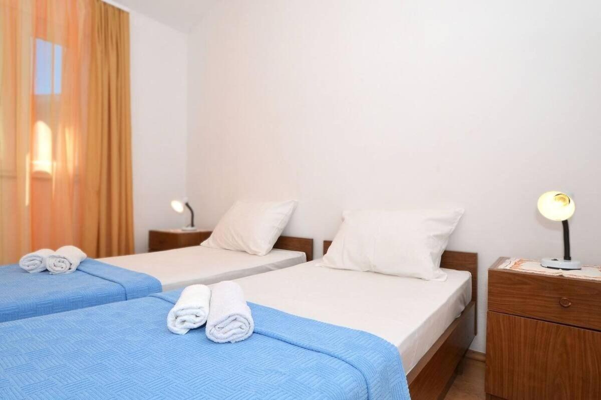 טרוגיר Apartments Sima מראה חיצוני תמונה